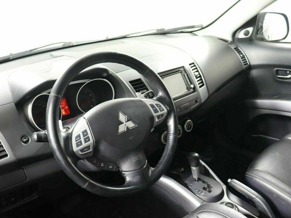 Mitsubishi Outlander II, фото №5