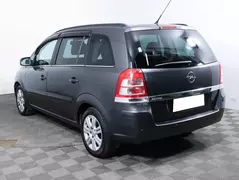 Opel Zafira, фото №2