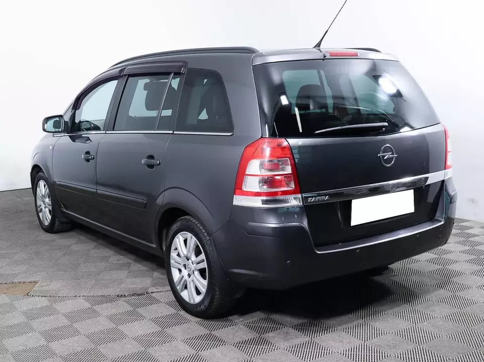 Opel Zafira, фото №2