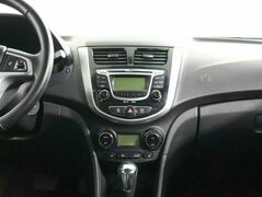 Hyundai Solaris 1.4 Автомат, фото №6