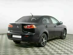 Mitsubishi Lancer 1.5 Автомат, фото №4