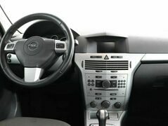 Opel Astra H Рестайлинг, фото №6