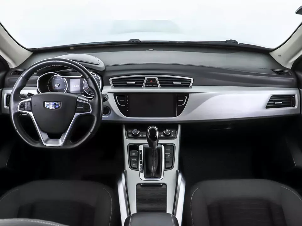 Geely Atlas, фото №11