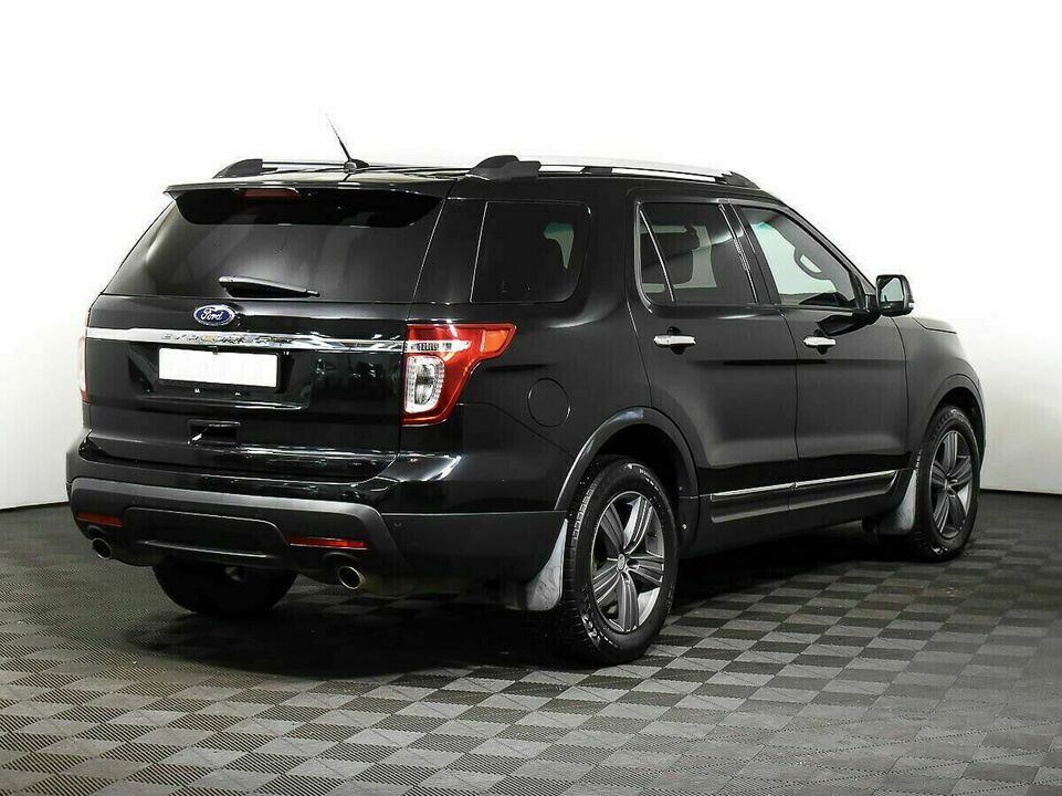 Ford Explorer V, фото №3