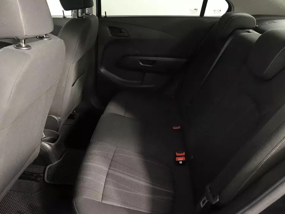 Chevrolet Aveo, фото №10