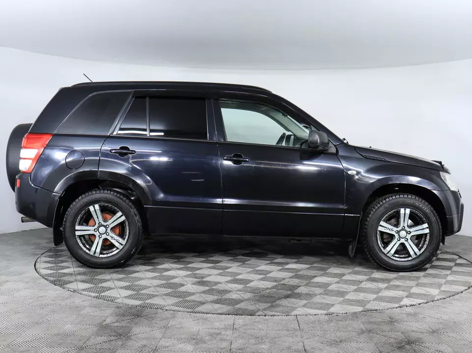 Suzuki Grand Vitara, фото №4