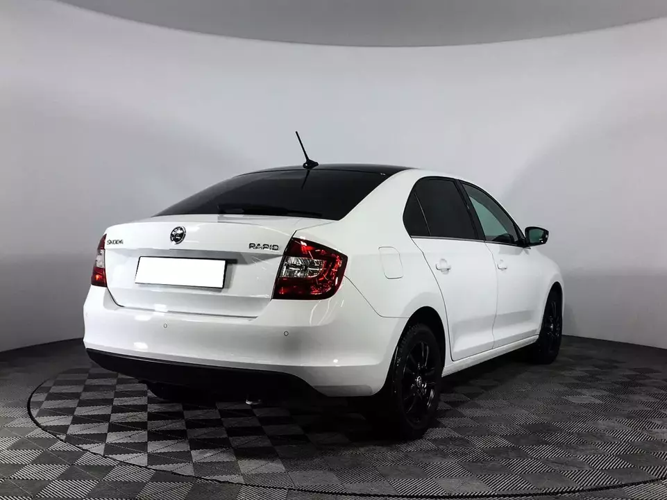 Skoda Rapid, фото №5