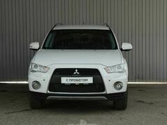 Mitsubishi Outlander II Рестайлинг, фото №1