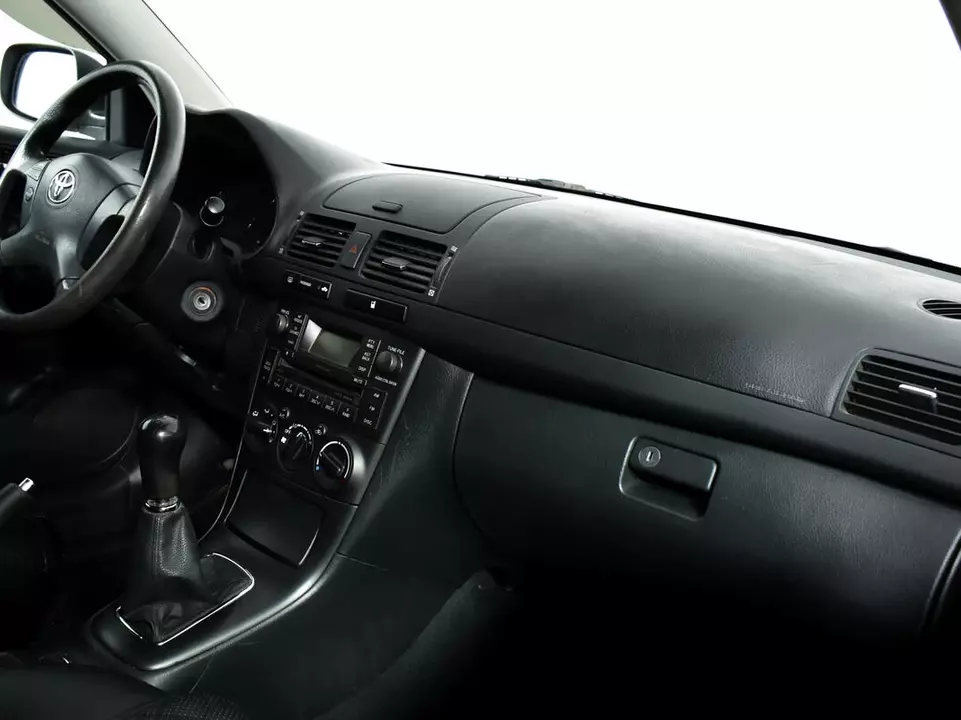 Toyota Avensis, фото №9