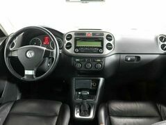 Volkswagen Tiguan 2.0 Автомат, фото №6