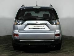 Mitsubishi Outlander, фото №5