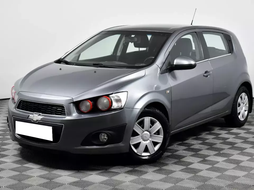 Chevrolet Aveo, фото №1