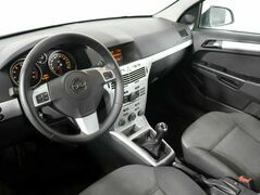 Opel Astra H Рестайлинг, фото №5