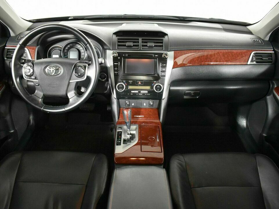 Toyota Camry VII (XV50), фото №5