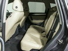 Volkswagen Touareg, фото №12