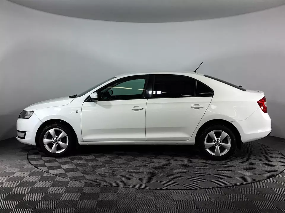 Skoda Rapid, фото №8