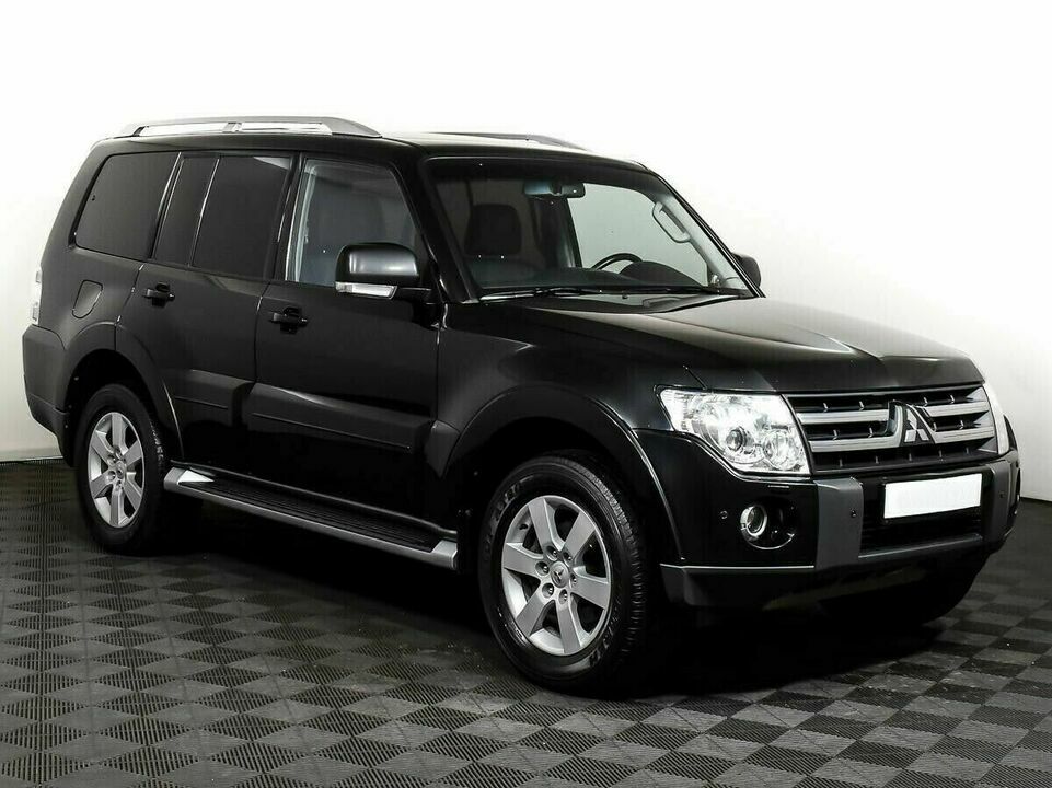 Mitsubishi Pajero IV, фото №2