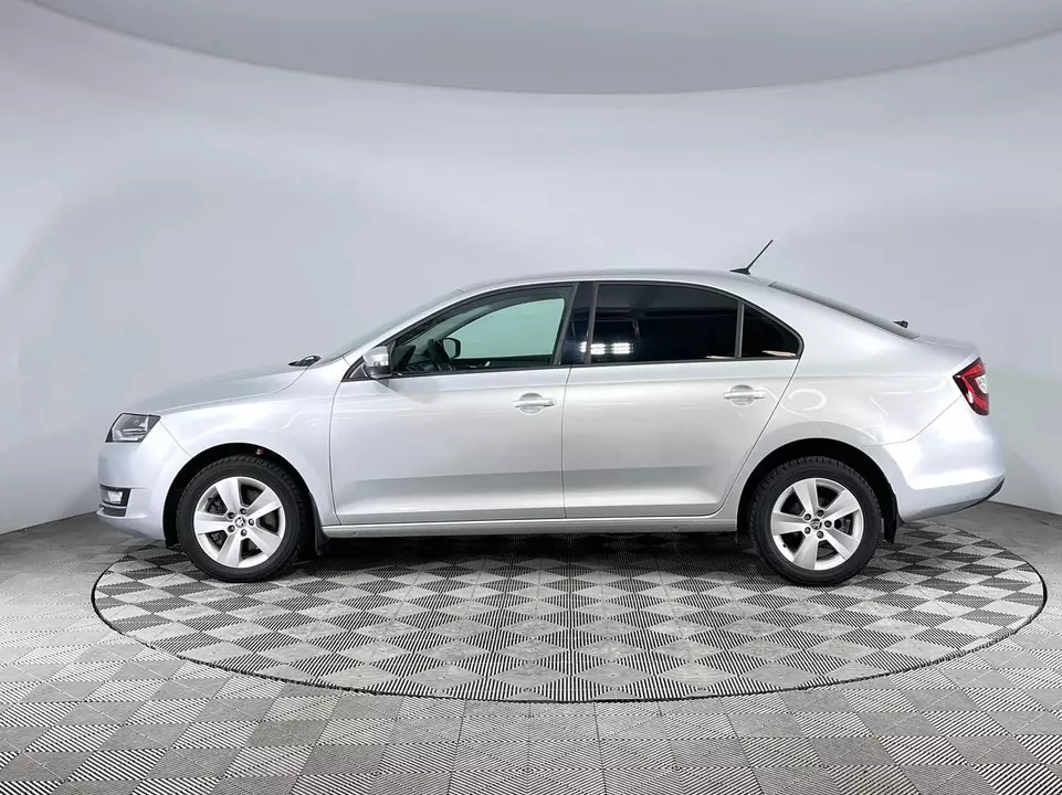 Skoda Rapid, фото №8