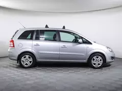 Opel Zafira, фото №4