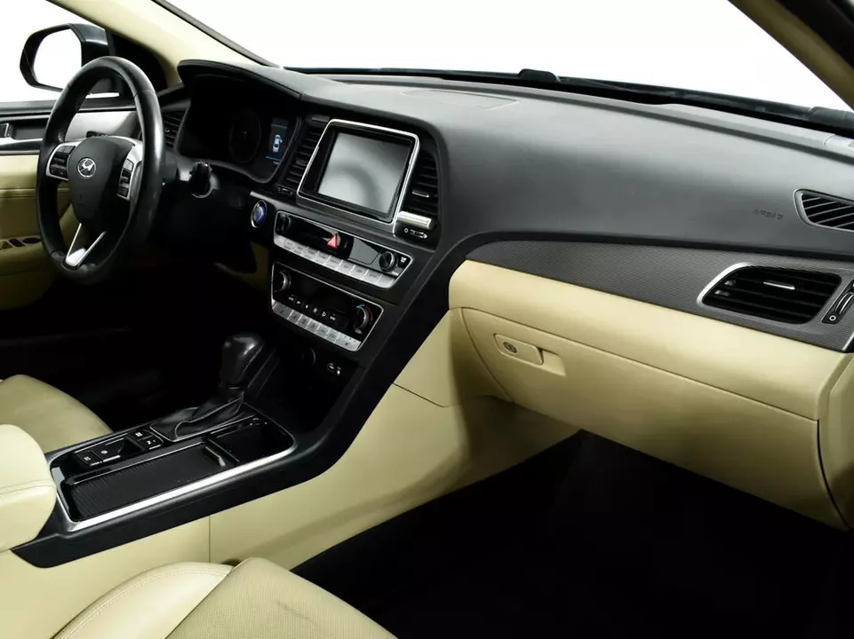 Hyundai Sonata, фото №9