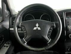 Mitsubishi Pajero IV, фото №5