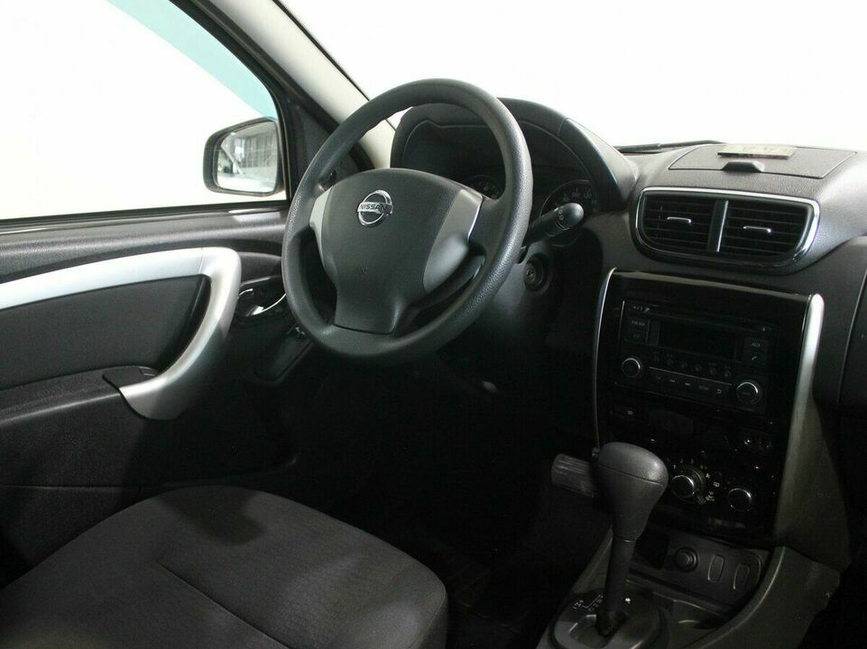 Nissan Terrano III (D10), фото №5