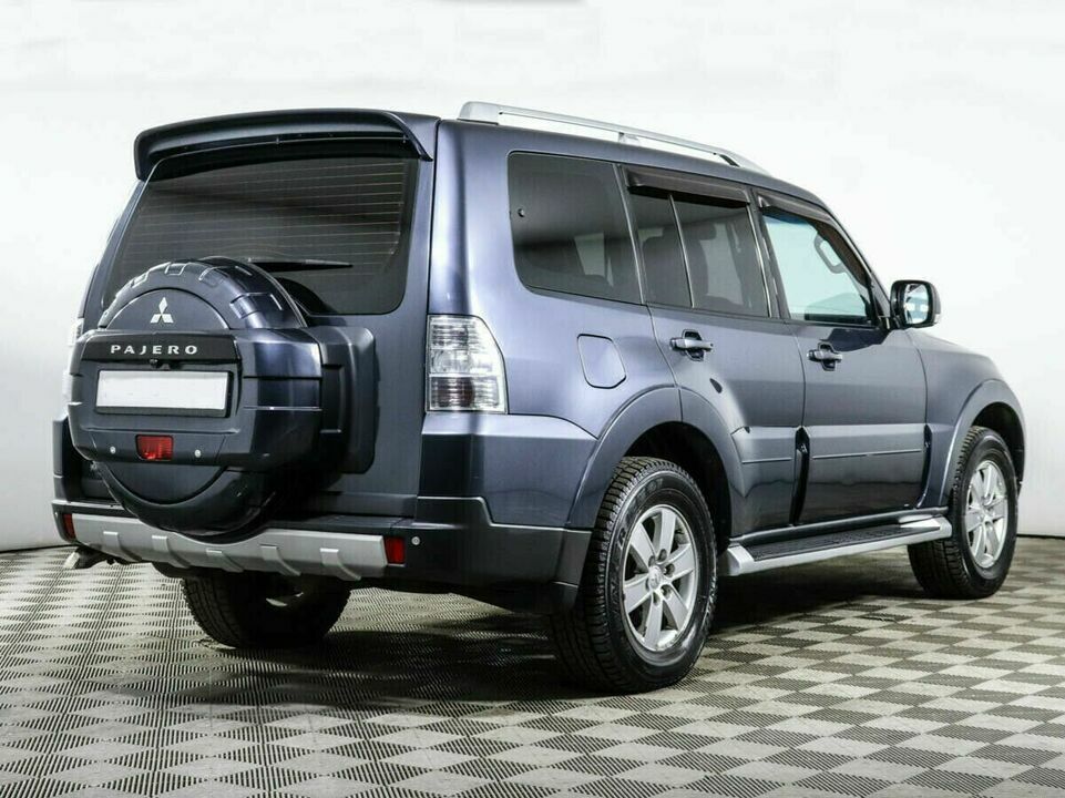 Mitsubishi Pajero IV, фото №3