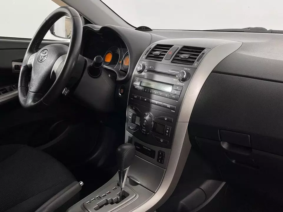 Toyota Corolla, фото №9