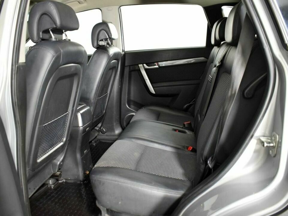 Chevrolet Captiva, фото №8