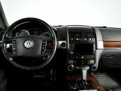 Volkswagen Touareg I Рестайлинг, фото №5