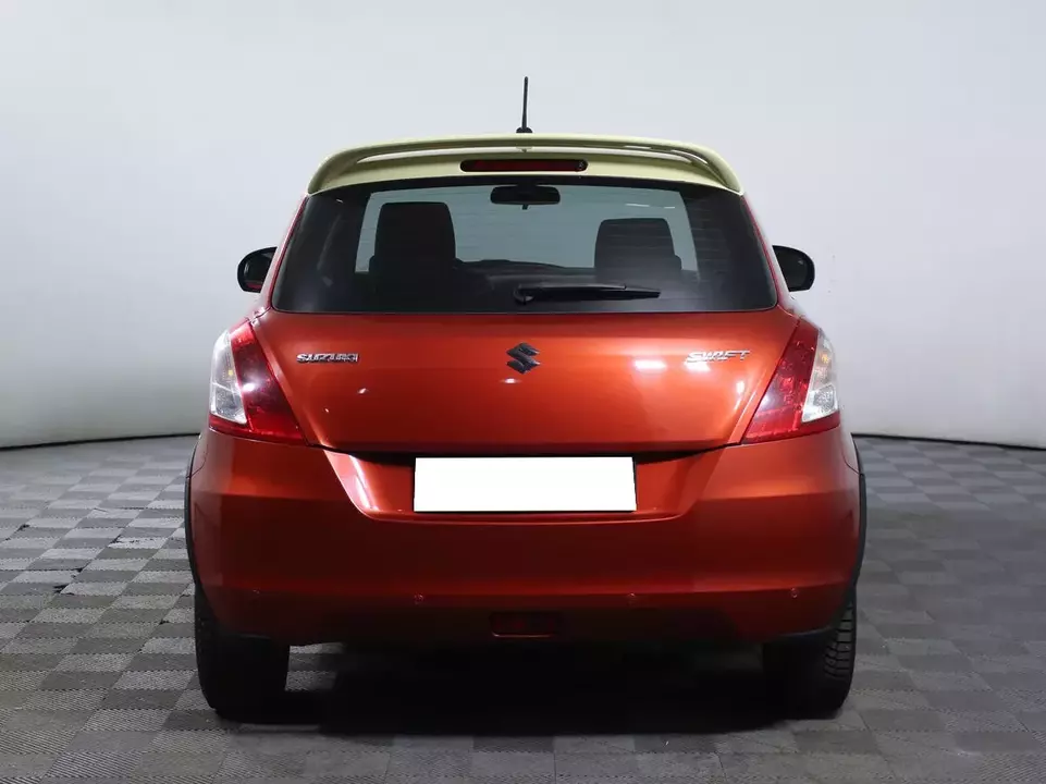Suzuki Swift, фото №6