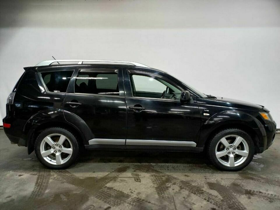 Mitsubishi Outlander II, фото №2