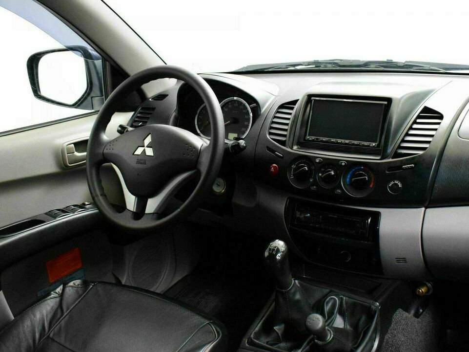 Mitsubishi l200 iv, фото №10