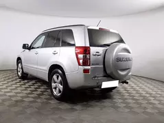 Suzuki Grand Vitara, фото №7