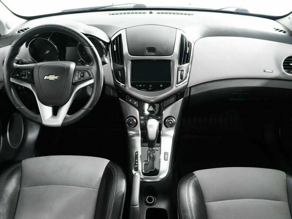 Chevrolet Cruze I Рестайлинг, фото №8