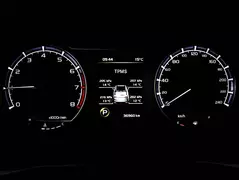 Geely Coolray, фото №11
