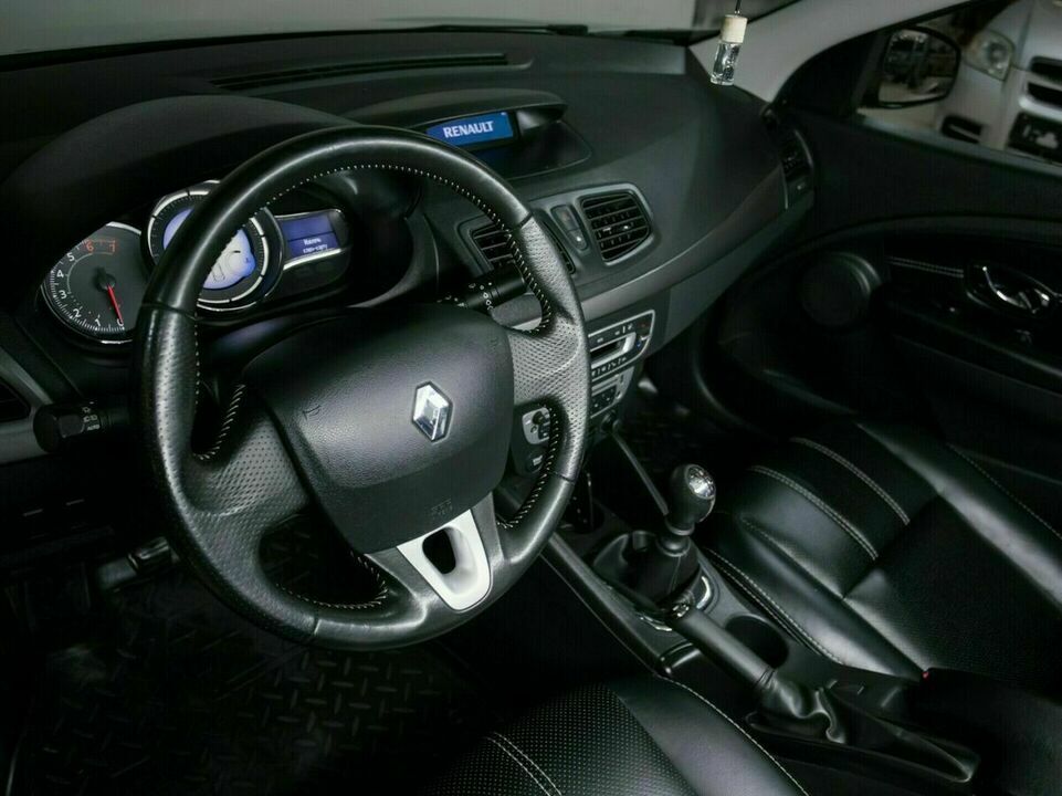 Renault fluence, фото №7
