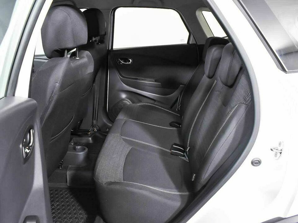 Renault kaptur cvt 2017 с пробегом 57 680 км, фото №7