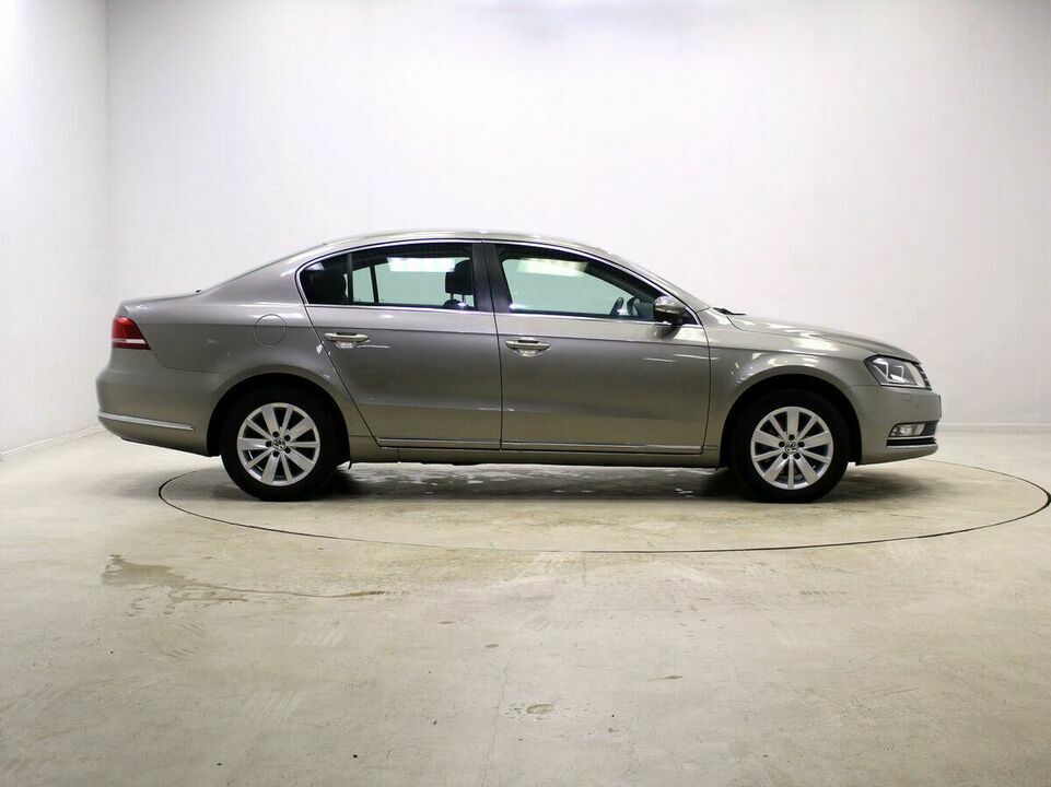 Volkswagen Passat, фото №2