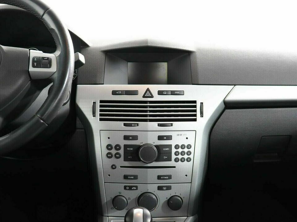 Opel Astra H Рестайлинг, фото №5