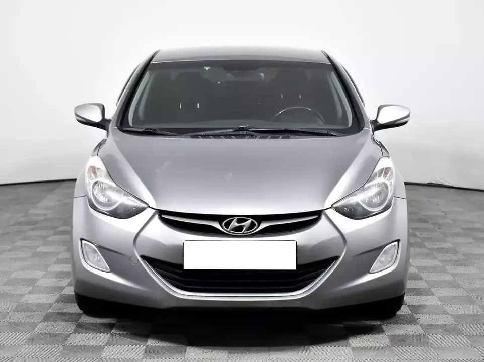 Hyundai Elantra, фото №2