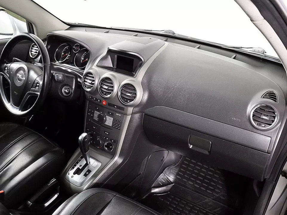 Opel Antara, фото №10