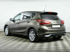 Nissan Tiida II, фото №3