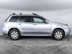 Mitsubishi Outlander, фото №4