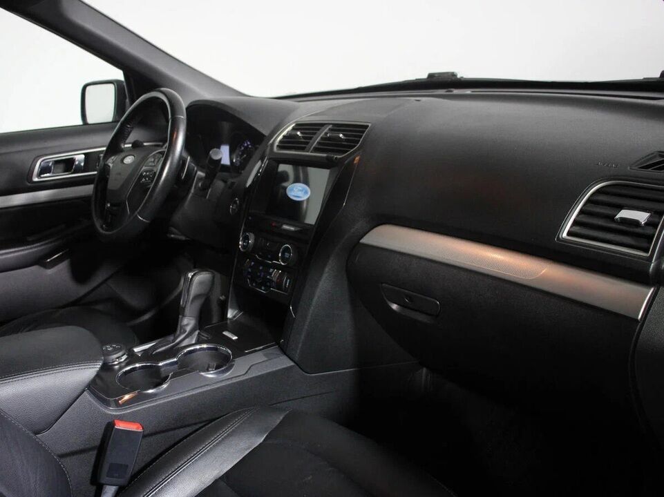Ford Explorer, фото №5
