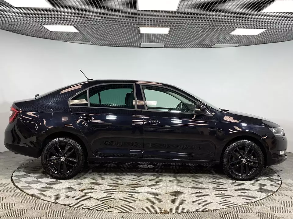 Skoda Rapid, фото №4