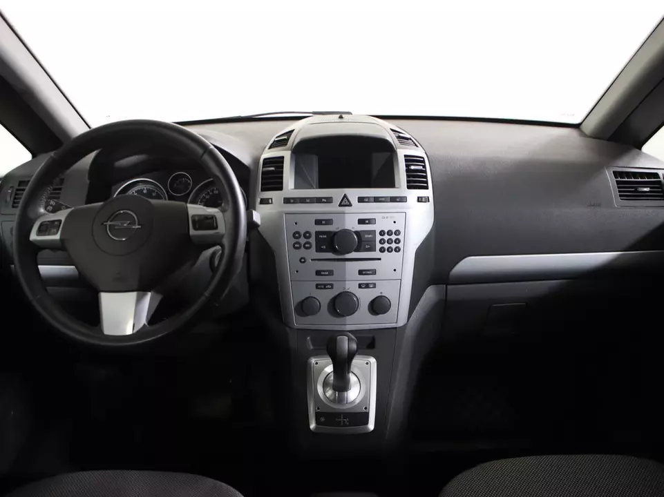 Opel Zafira, фото №12