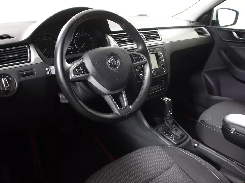 Skoda Rapid, фото №14