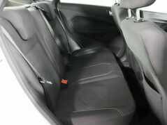 Ford Fiesta Mk6 Рестайлинг, фото №8