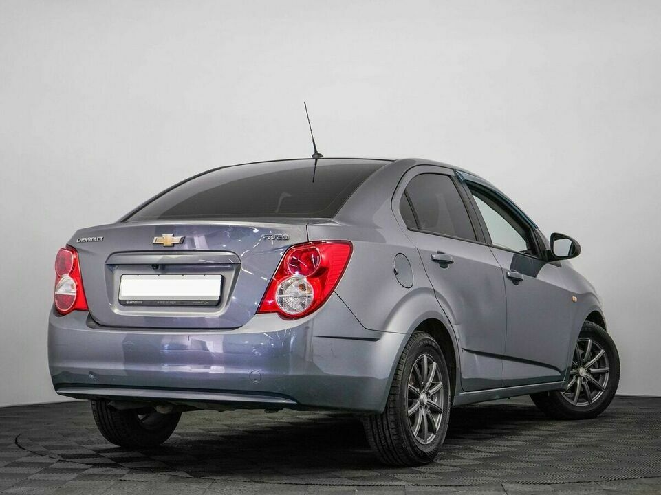 Chevrolet Aveo II, фото №2
